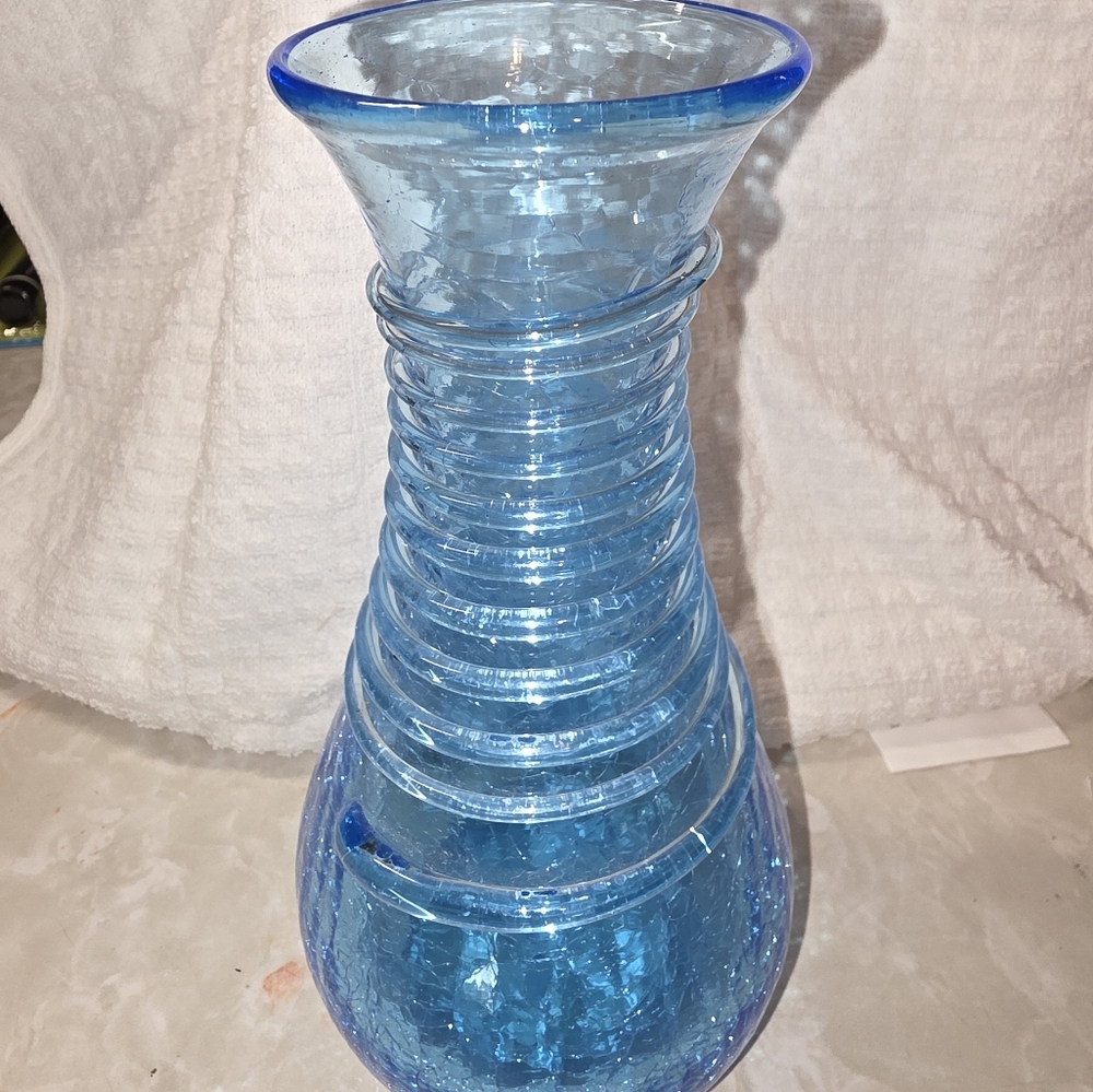 Vintage Elegant Aquamarine Crackle Blue Glass Vase